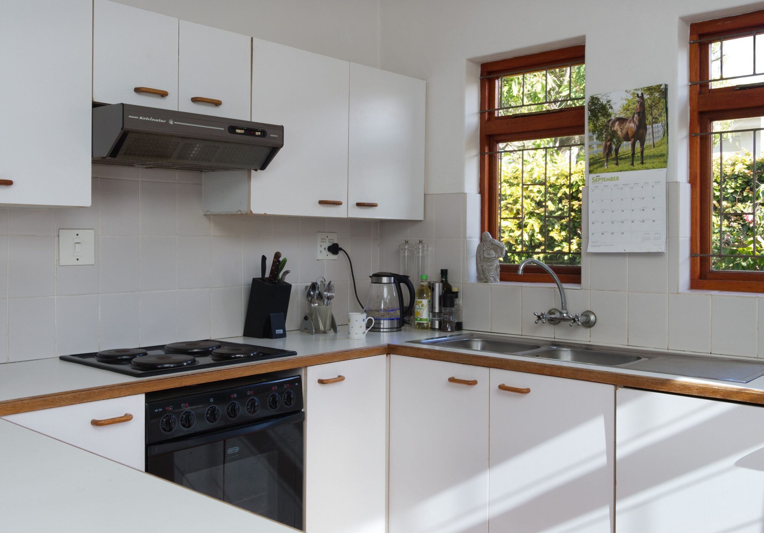 How to organize a small house without spending a lot