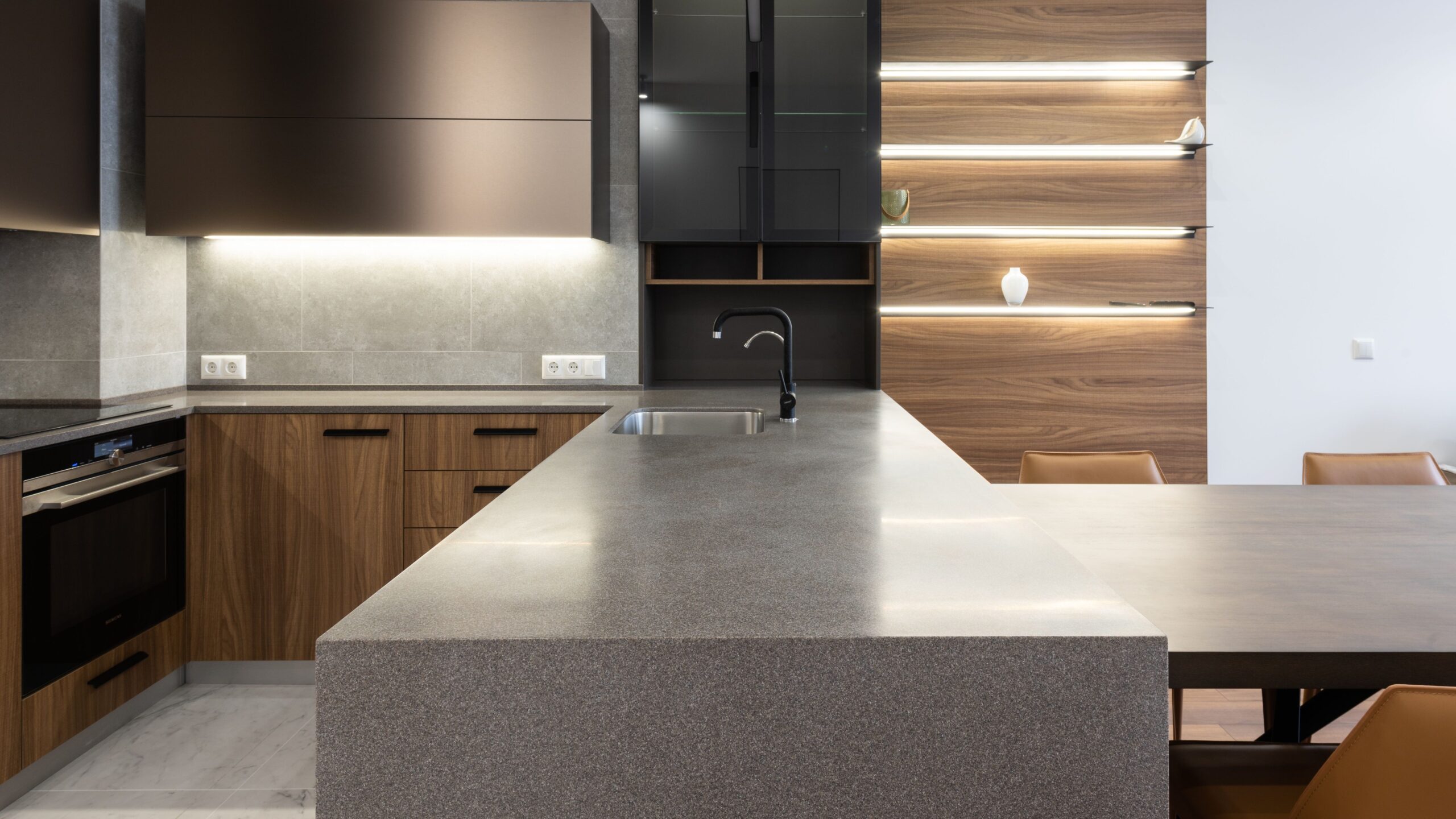 The countertop: the premium space