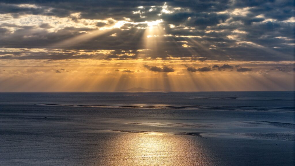 The role of the atmosphere Rayleigh scattering