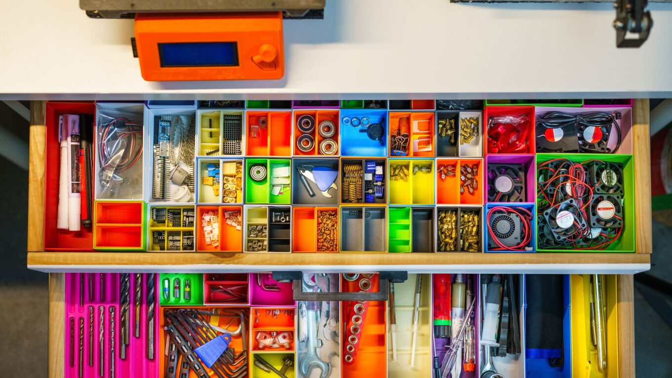 20 DIY ideas to keep everything in order